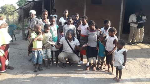 Imagem de Diplomata Civil Humanitário Capelão Amilcar Nhacudime em missão humanitária em Moçambique - Projeto Real Missão