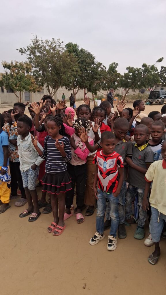 Ação Social Associação Mulheres de Mãos Dadas em Bita Santo Antonio Kilamba Angola Diplomata Civil Tomás Mumbundo.