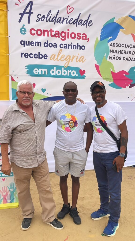 Ação Social Associação Mulheres de Mãos Dadas em Bita Santo Antonio Kilamba Angola Diplomata Civil Tomás Mumbundo.