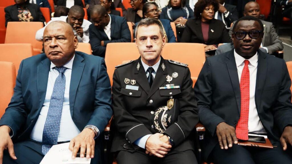 V Conferência Nacional sobre Segurança Pública e Diretos Humanos Luanda.