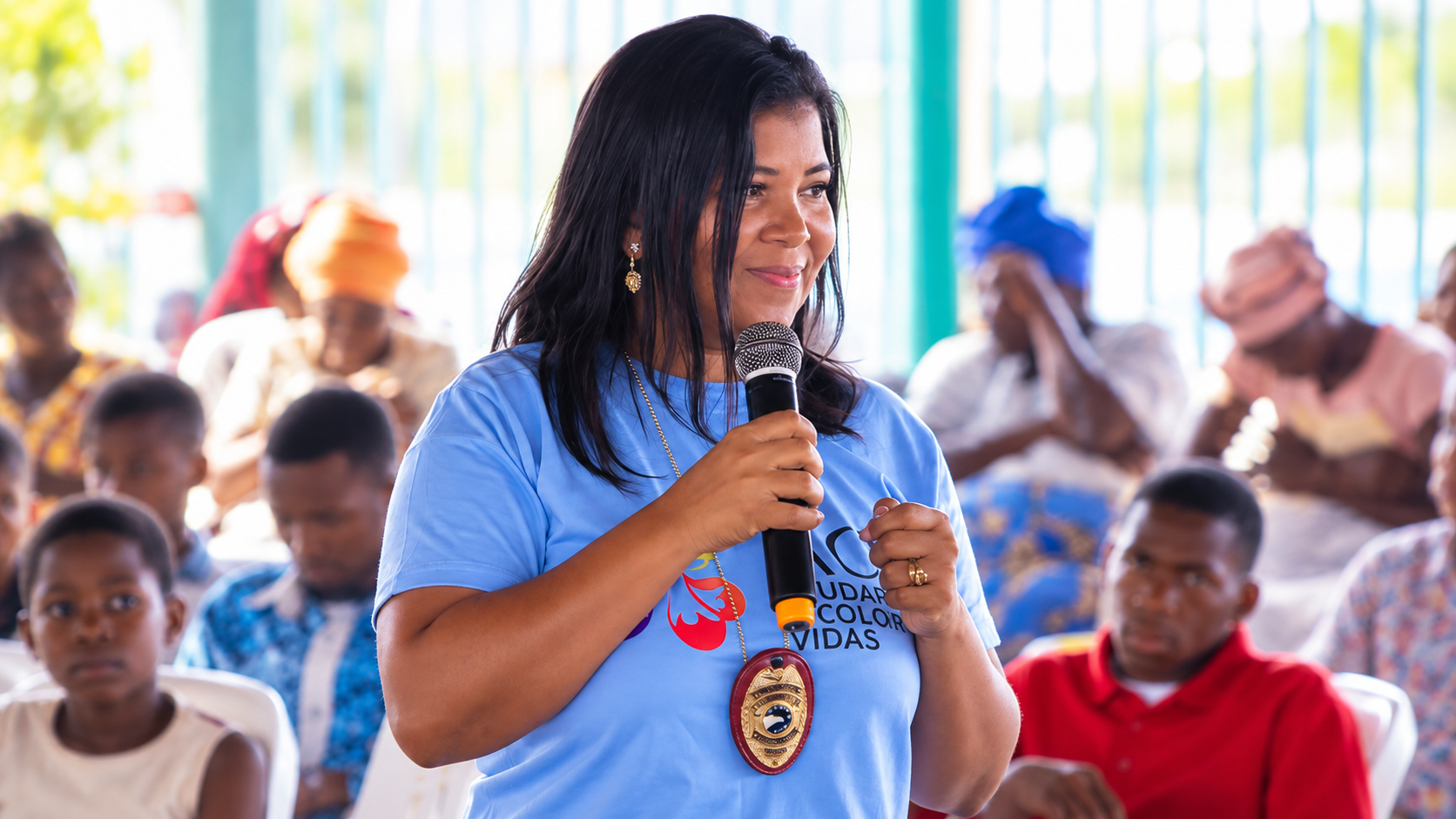 Civil Diplomat Laurinda André P. de Macedo during social mission in Calumbo Angola.